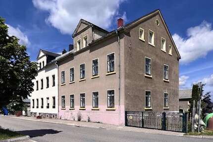 Haus zum Kaufen in StollbergErzgebirge 79.000,00 € 190 m² - Stollberg/Erzgebirge