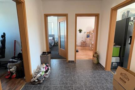 Wohnung im 1.OG mit Einbauküche, Balkon, Stellplatz und Keller - Wuppertal Gemarkung Langerfeld