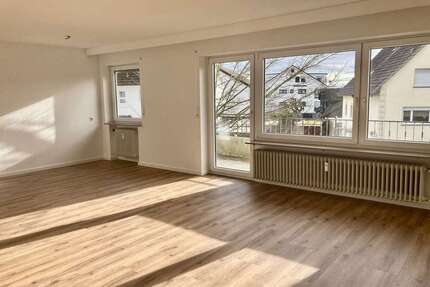 Haus zum Kaufen in Hilzingen 1.975.000,00 € 1049 m²