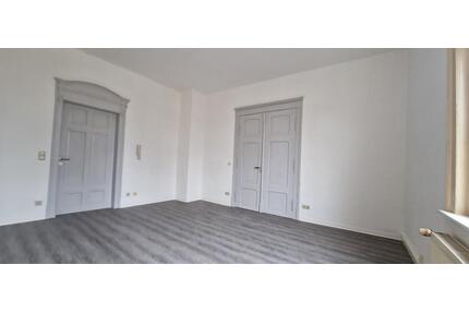 Vermietung einer 3-Zimmer-Altbauwohnung im Stadtkern Mühlhausen - Mühlhausen (Thüringen)