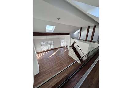 Wohnung zum Mieten in Düsseldorf 3.190,00 € 183 m²