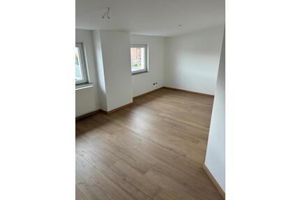 4 Zimmer Dachgeschoss Wohnung in Münzenberg- Gambach