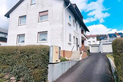 Zweifamilienhaus in Ruppertenrod, ruhige Lage, großes Grundstück - Mücke