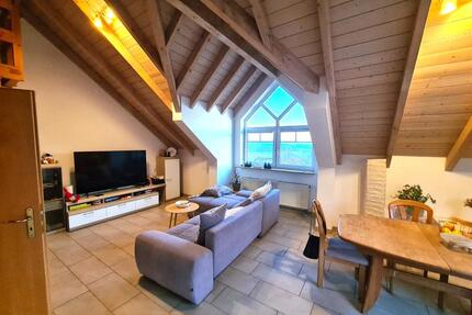 Moderne 3,5 Zi. Maisonette-Wohnung mit Panorama Weitblick - Ellwangen (Jagst)