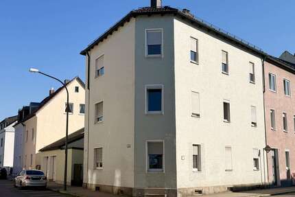 Haus zum Kaufen in Weiden 280.000,00 € 270 m²