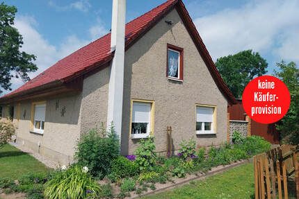 HORN IMMOBILIEN ++ freistehendes Einfamilienhaus in Pasenow bei Woldegk - Woldegk / Pasenow