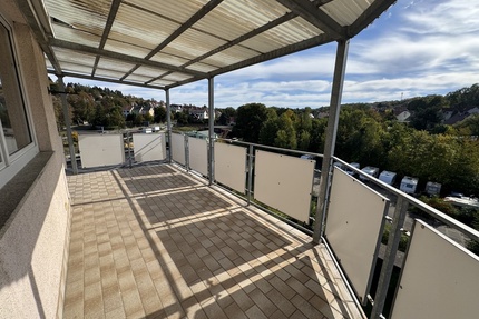 Große 3 Raum-Wohnung mit Balkon und Weitblick über die Stadt! - Gera
