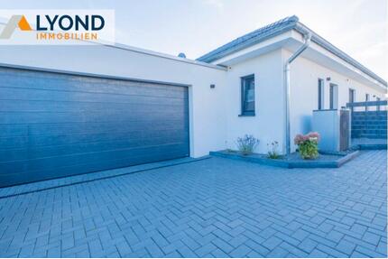 Neuwertiger Bungalow (160qm) Baujahr 2021 - PV, Pool, Wärmepumpe - Oebisfelde-Weferlingen