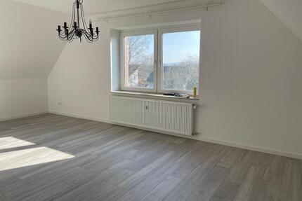 Wunderschöne Wohnung - 1.200,00&nbsp;EUR Kaltmiete, ca.&nbsp; 85,00&nbsp;m&sup2; in Rinteln (PLZ: 31737)