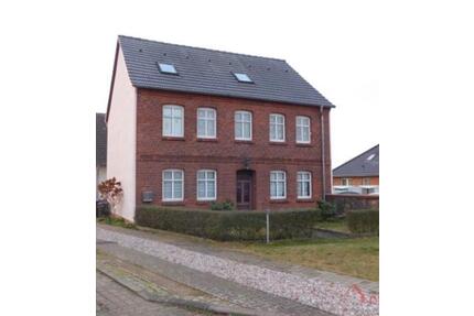 Mietwohnung 3 Zimmer - 360,00&nbsp;EUR Kaltmiete, ca.&nbsp; 61,00&nbsp;m&sup2; in Putlitz (PLZ: 16949)