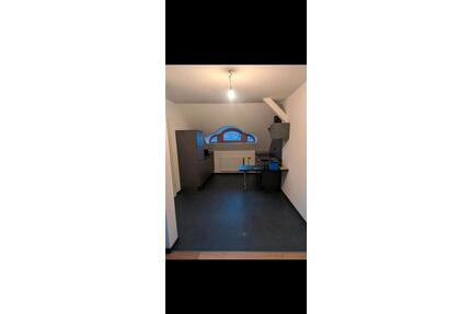 2 Raum Dachgeschoss Maisonette Wohnung in Zwickau