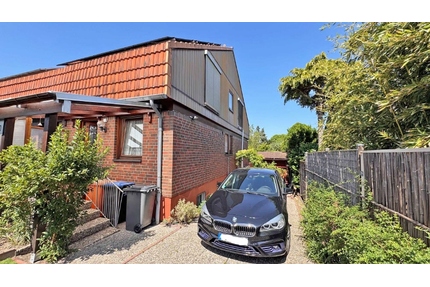 klassische Doppelhaushälfte mit Vollkeller und PV-Anlage - Berlin Neukölln