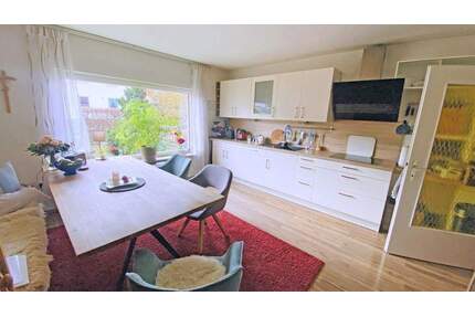 Ein-Zweifamilienhaus in Veitsbronn-Raindorf