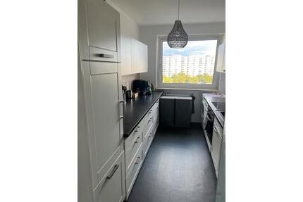 Schöne 3-Zimmer Wohnung mit Einbauküche - Laatzen