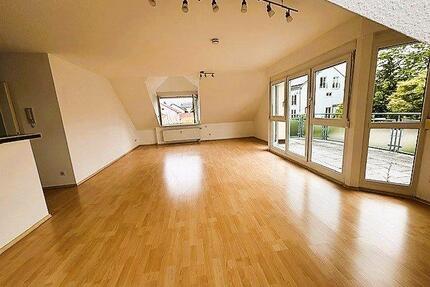 NSU-Obereisesheim - ruhige DG-Wohnung mit Stil - Neckarsulm