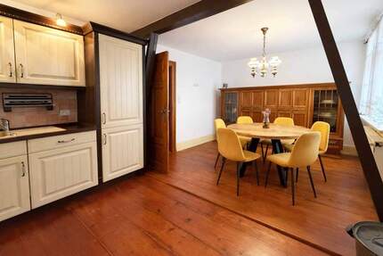 Historisches Stadthaus mit Gründerzeit-Charme im Herzen von Bad Vilbel!