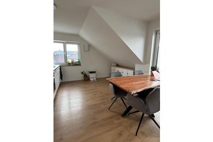 3-Zimmer-DG-Wohnung mit großer Terrasse - Gachenbach