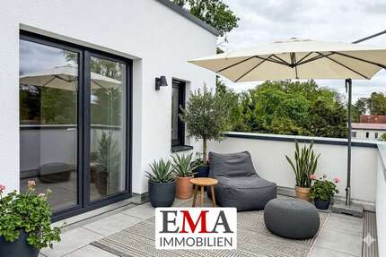 Haus zum Kaufen in Falkensee 565.000,00 € 123 m²