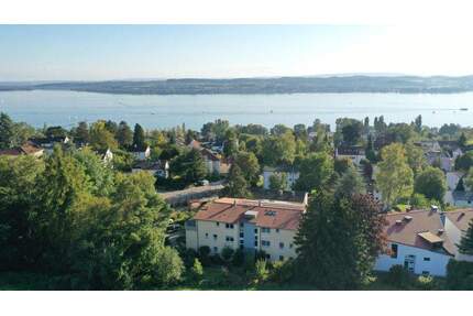 Sonnige 3 Zimmer EG -Wohnung mit großem Balkon . Kurze Wege ins Grüne und in den Birnauer Wald ! - Überlingen