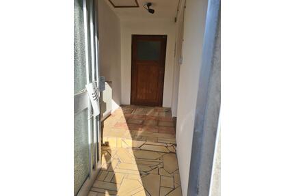 1ZKB zu Vermieten - 360,00&nbsp;EUR Kaltmiete, ca.&nbsp; 40,00&nbsp;m&sup2; in Sulzbach (Saar) (PLZ: 66280)