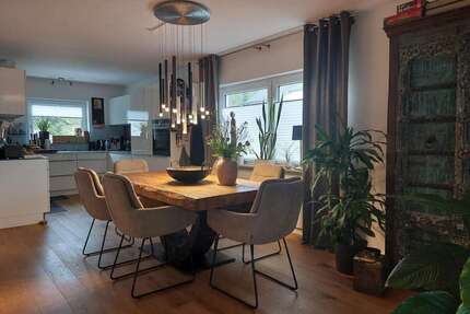 Haus zum Kaufen in Bruchsal 698.000,00 € 143 m²