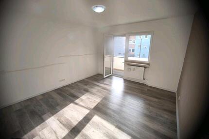 3,5 Zi 89m² in 90425 NBG Balkon EBK Wama Klima -Frisch renoviert- - Altdorf bei Nürnberg