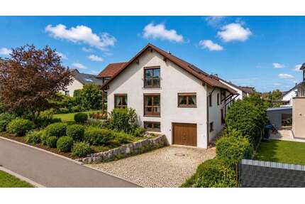 Haus zum Kaufen in Münsingen 590.000,00 € 193.79 m²