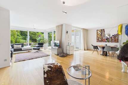 Haus zum Kaufen in Köln 2.190.000,00 € 194 m²