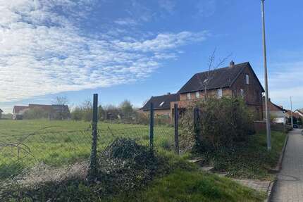 Grundstück zu verkaufen in Lengede 166.000,00 € 1270 m²