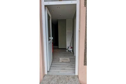 Mietwohnung - 270,00&nbsp;EUR Kaltmiete, ca.&nbsp; 45,00&nbsp;m&sup2; in Wettin-Löbejün (PLZ: 06193)