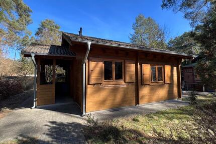 Blockbohlenhaus in BIndow-Süd Fussbodenheizung 250 m zum See - Heidesee