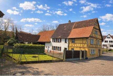 GLOBAL INVEST SINSHEIM | Doppelhaushälfte mit Scheune und großem Grundstück in Mühlhausen