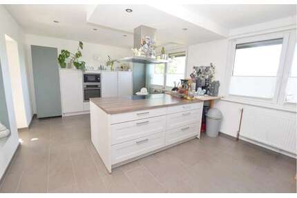 Haus zum Kaufen in Schöningen 289.000,00 € 165 m²