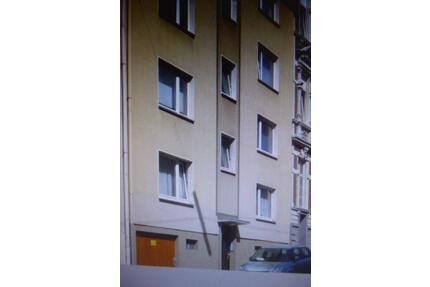 Zweizimmerwohnung in eînem sehr gepflegten, Mehrfamilienhaus. - Wuppertal