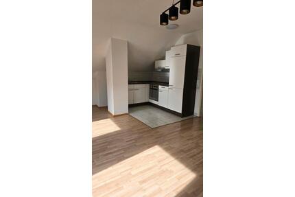 DG Wohnung - 480,00&nbsp;EUR Kaltmiete, ca.&nbsp; 48,00&nbsp;m&sup2; in Mistelgau (PLZ: 95490)