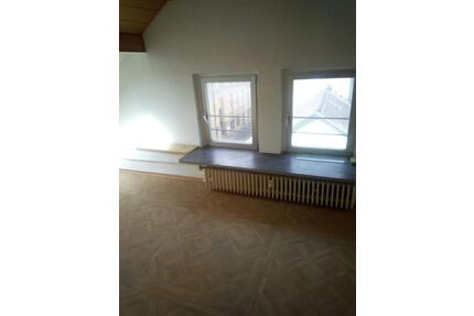 Helle 3-Zimmer Wohnung in Carnaperstr. 10, Wuppertal-Barmen!