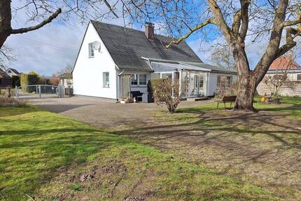Einfamilienhaus mit Nebengelass am Rand von Greifswald - zusätzliches Baugrundstück möglich