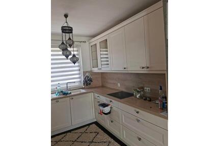 WG in Oslebshausen-Gropelingen Bremen +49 160 5123897 - Marburg