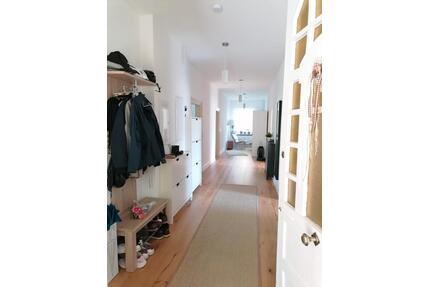 Hochwertig renovierte 4-Zimmer-Wohnung aus der Gründerzeit - Pfullendorf
