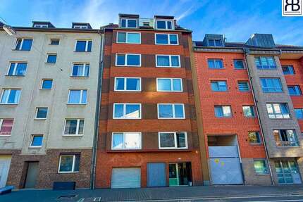 Haus zum Kaufen in Düsseldorf 1.000.000,00 € 226 m²