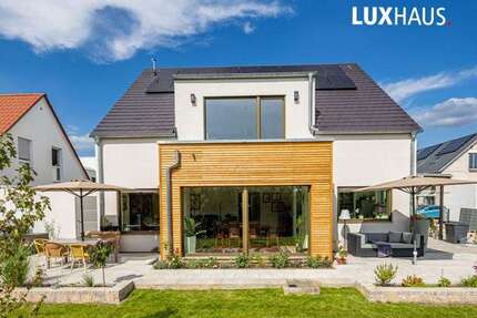 Haus zum Kaufen in Neu-Anspach 970.000,00 € 160 m²