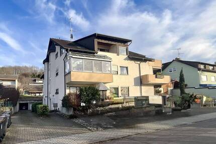 großzügige Erdgeschoßwohnung in Bad Bellingen!
