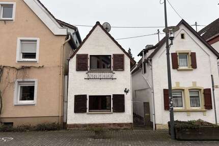 Haus zum Kaufen in Landau-Wollmesheim 111.000,00 € 68 m²