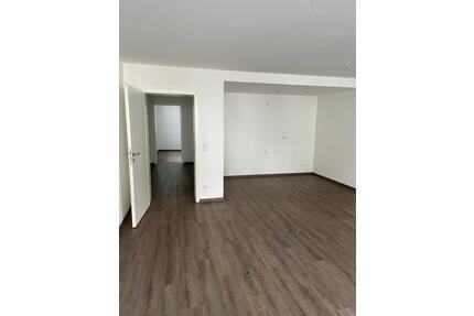 3 Raumwohnung im Erdgeschoss - 670,00&nbsp;EUR Kaltmiete, ca.&nbsp; 75,00&nbsp;m&sup2; in Niederorschel (PLZ: 37355)