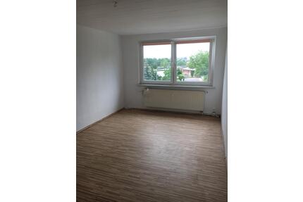 4 Zimmer Wohnung in Hundisburg - 390,00&nbsp;EUR Kaltmiete, ca.&nbsp; 74,00&nbsp;m&sup2; in Erxleben (PLZ: 39343)