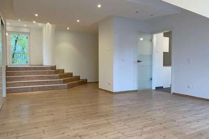 Wohnung zum Mieten in Frankfurt am Main 2.000,00 € 133 m²