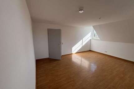 Wohnung zum Mieten in Lobstädt 400,00 € 69.18 m²