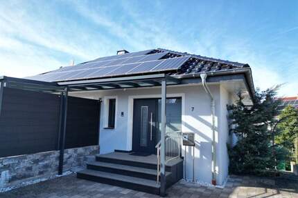 Zweifamilienhaus im Bungalowstil mit Garten in Haaren - großzügig, vielseitig & energieeffizient