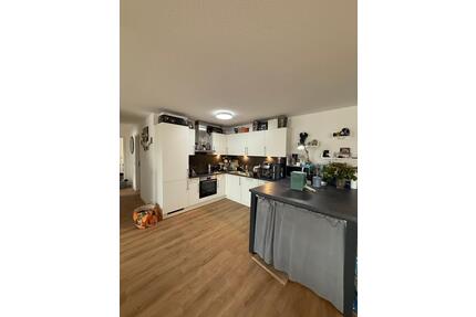 Rheingrafenpark - Wohnen im Herzen von Bad Kreuznach; helle 4-Zimmer-Dach-Wohnung; 2 Parkplätze