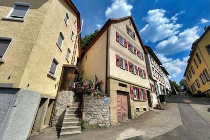 Haus zum Kaufen in Schwäbisch Hall 280.000,00 € 240.45 m²